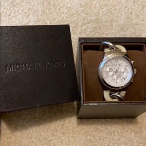 Michael Kors Watch - ivory and silver